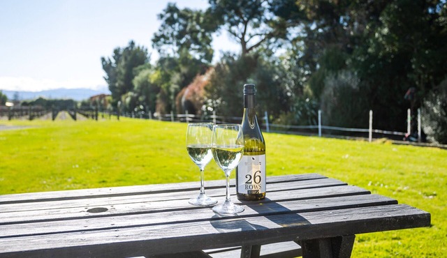 Luxury Accomodation on 26Rows Vineyard.