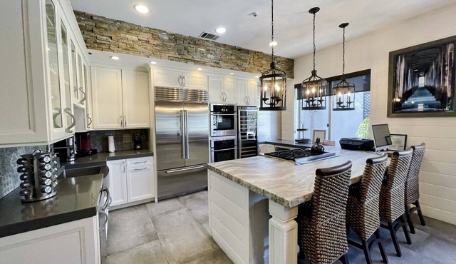 Luxury Coronado Home 500ft to Beach, Ferry, & Restaurants + Rooftop