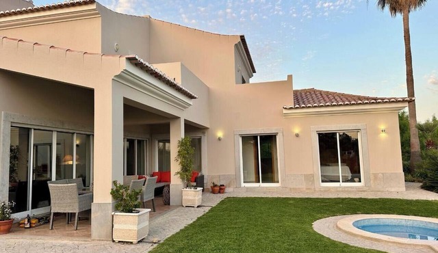 Luxury Villa close to Tavira and beach with sea views and peaceful rural setting