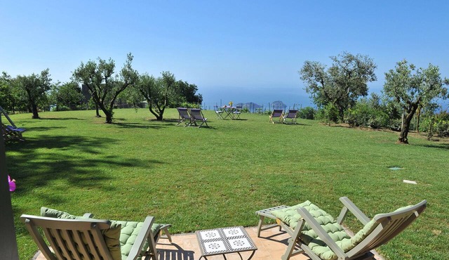 Modern Villa with Pool and Breathtaking Views on the Enchanting Amalfi Coast!