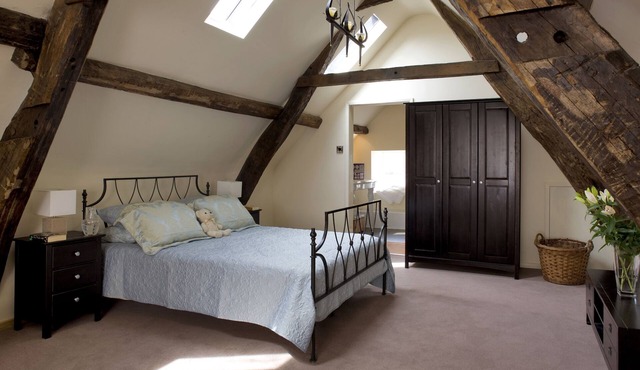 Morton House & The Stable Block, Grade 2 listed farmhouse in the heart of Masham