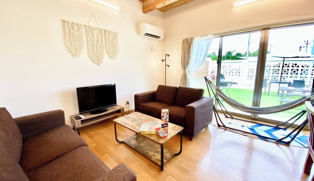 NEW | Central Nago | Near Junglia, Pineapple Park | BBQ | Sleeps 8