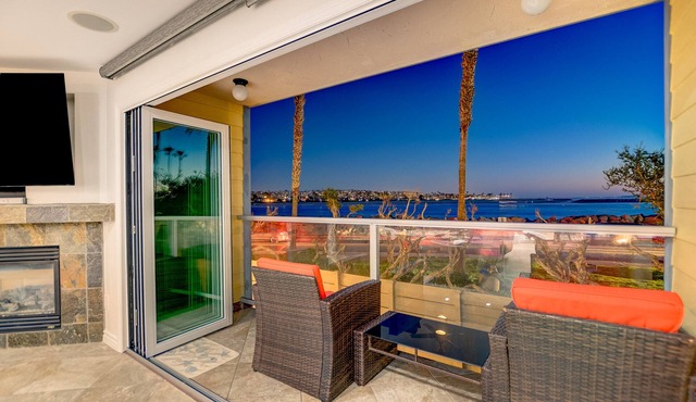 OCEANFRONT LUXURY—Summer booking fast so Hurry and book!