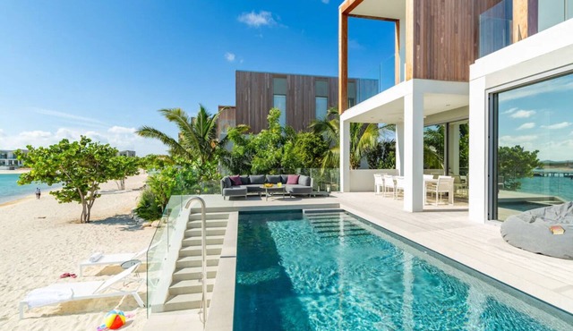 Oceanfront Villa w/Private Pool & Panoramic Views | Breathtaking Marine Getaway