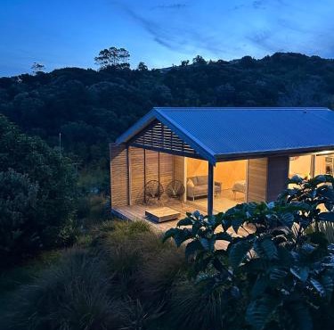 One O One Cabins, Waiheke Island