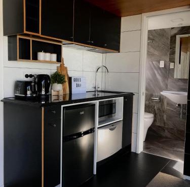 Onehunga Garden Tinyhouse with parking