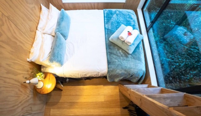 Ora° Retreat Tui Cabin Cozy Forest Escape