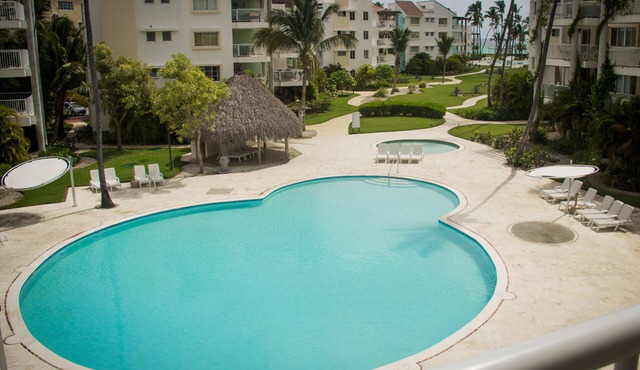 Playa Turquesa - P-303 - Premier Beachfront Ocean View - 80mbps Wifi