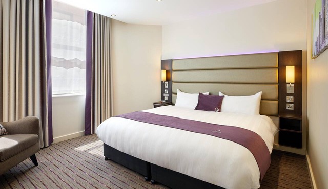 Premier Inn Edinburgh East