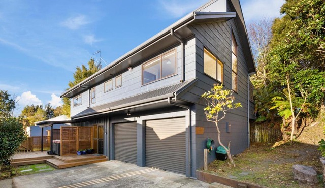 Rapid River Retreat - Turangi Holiday Home