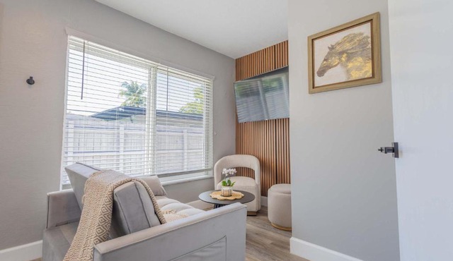 Rest A Shore - Central Cozy 1BR