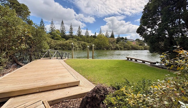 Riverside Retreat – Spacious 4 Bedroom Home Just Minutes from the City Centre