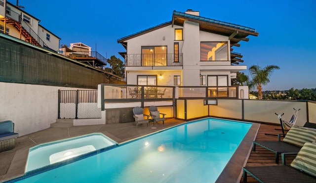 San Diego Villa with pool, jacuzzi and sunset-views