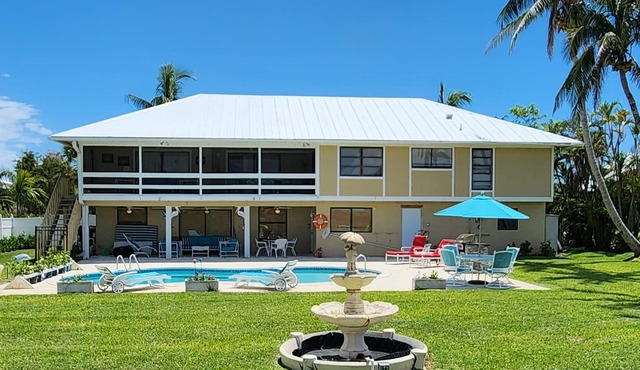 SANIBEL SUN CASTLE - Splendid home, great location, heated pool, bike to beach