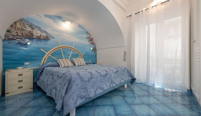 SCIROCCO APARTMENT - CENTER OF AMALFI WITH TERRACE
