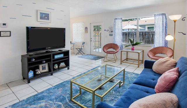 Seaside Retreat w/ King Bed, Free Parking, Cool AC