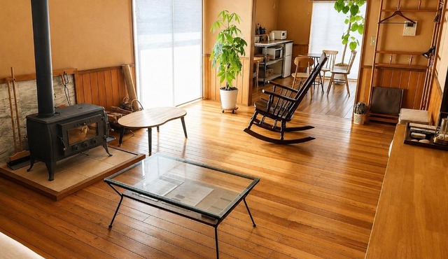 Secret Beach House MOKU