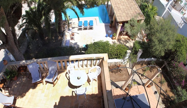 Ses Sivines – Traditional Mallorcan Villa with Private Pool, Free WiFi and Air C