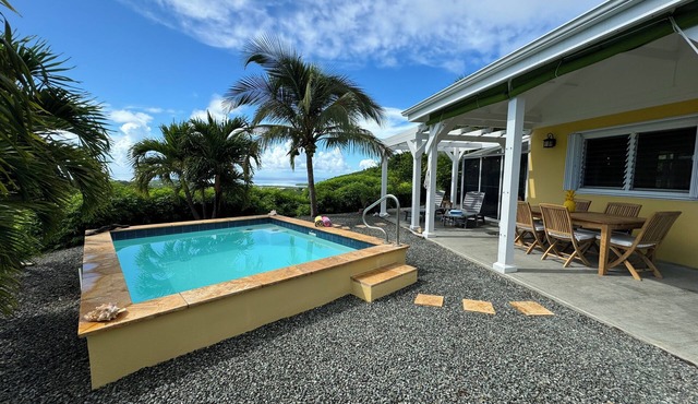 Shore Blessed! 2 bedroom, 2 Bathroom villa with private pool!