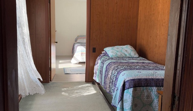 Spacious Grindstone Island House across from Clayton, NY