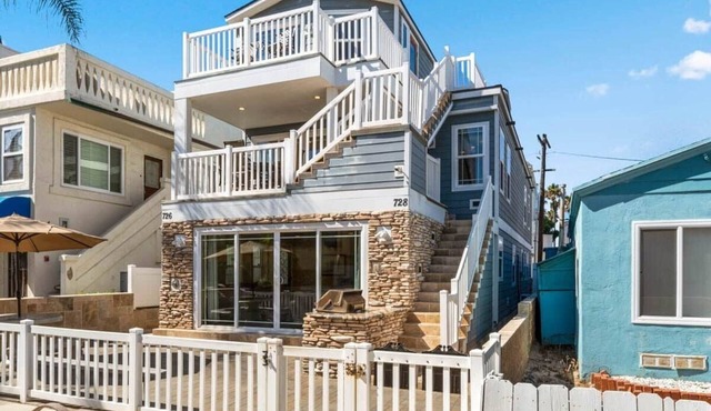 Steps to the Sand in South Mission Beach 4BR Ocean Views Sleeps 10