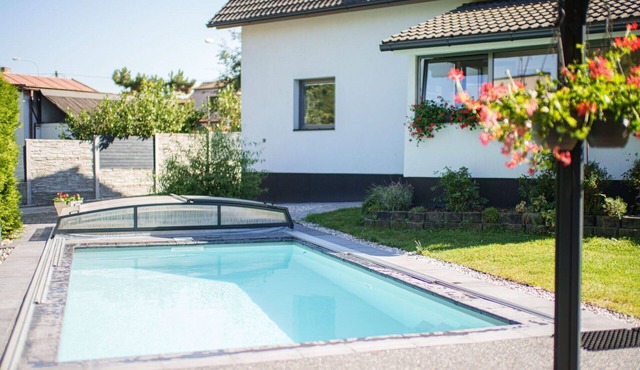 Stunning private villa for 8 guests with WIFI, private pool, TV and patio