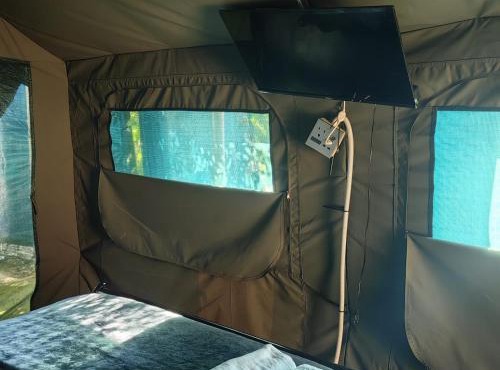 Tent On Manor