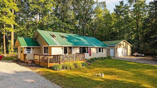 The Arrowroot Lodge Up North in Gaylord Michigan
