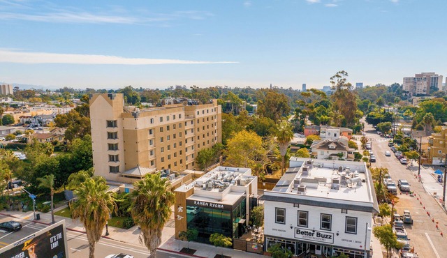 Uptown Inn by Vantaggio - Limited Service Apart-Hotel