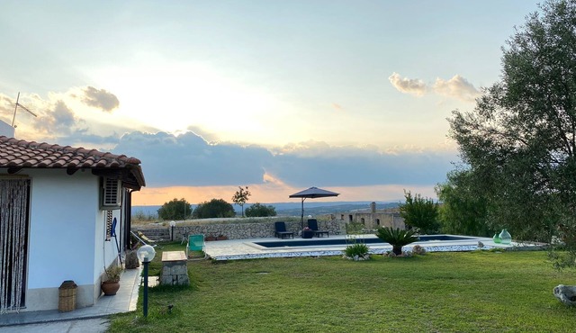 Villa Iblea Private Pool & Sunset Hill Views