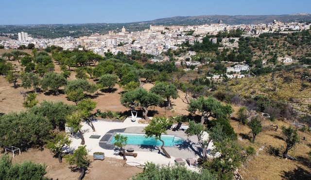 Villa Il Carrubo con piscina privata Val di Noto