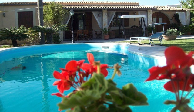 VILLA ORCHIDEA, PRIVATE POOL SAN LORENZO AND MARZAMEMI A FEW STEPS FROM THE SEA