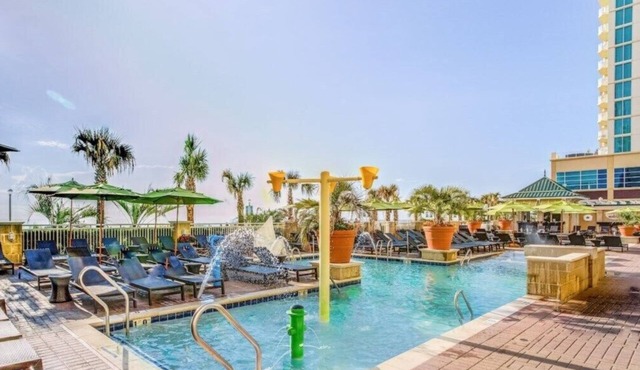 Virginia Beach | Coastal Sunrise | Ocean View & Pool