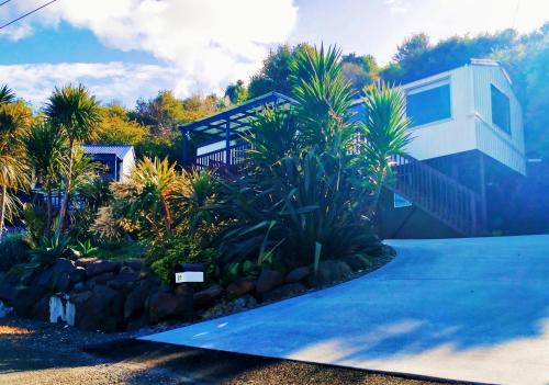 Waterfront weekend stay with sleep out