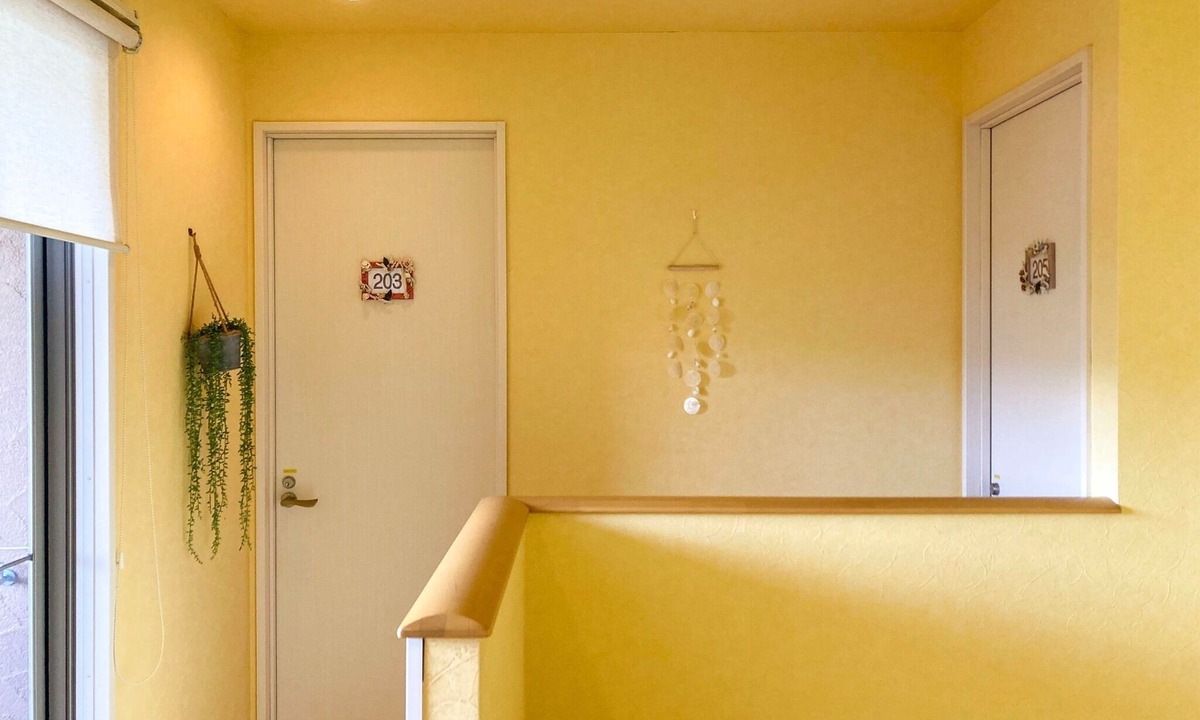 Yonabaru Apartment | Nonsmoking Twin cactus room 201/Shimajiri-gun Okinawa