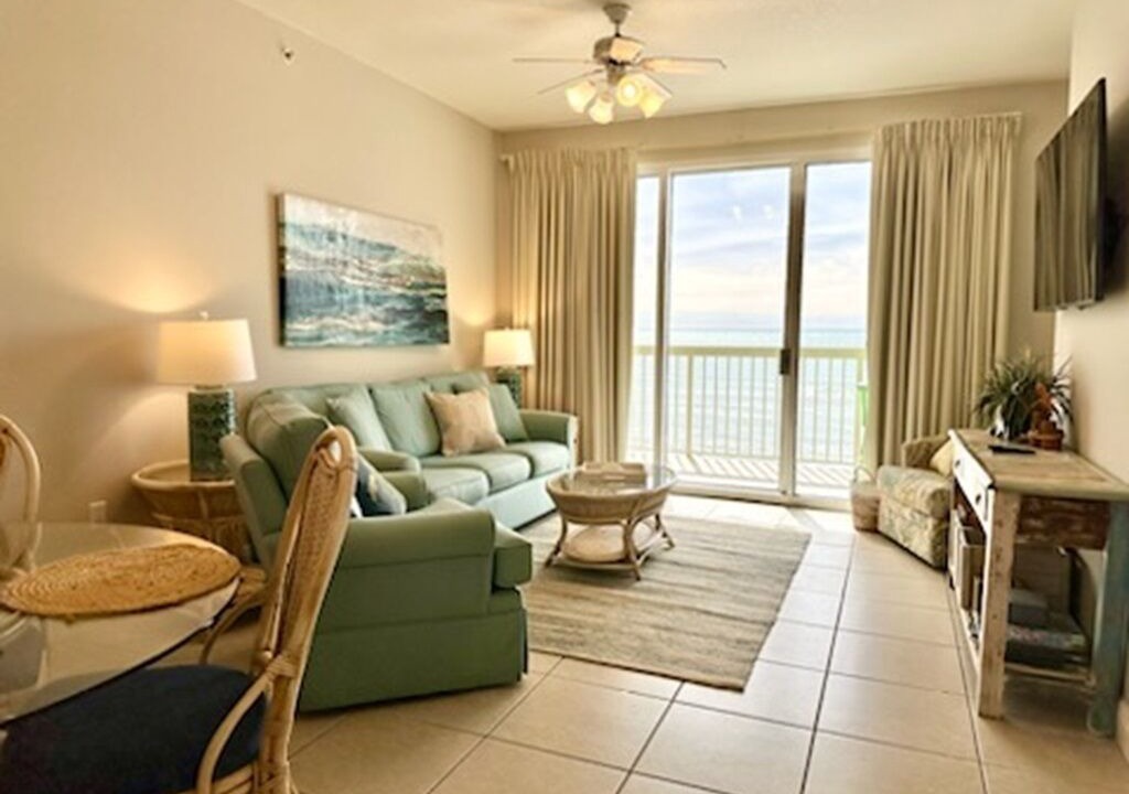Miramar Beach Condo | Beautiful 6th Floor New LR furniture, 2BR/2BACondo- 2 King BR, 2 BA , BUNK ROOM!