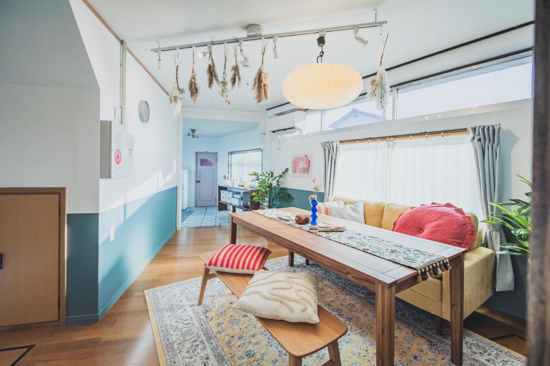 Doi Cho Apartment | 城見サウナ付き一棟貸し 丸亀城近く 最大7名 AKIYAto Marugame Montmartre