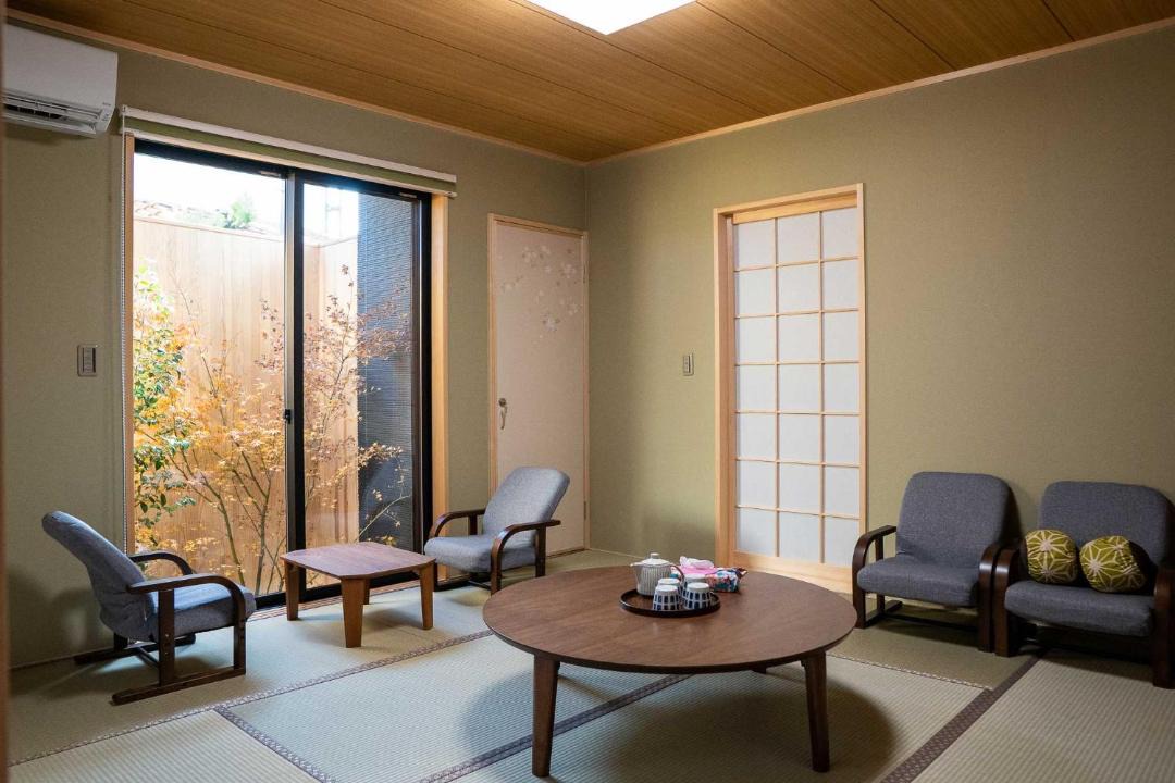 Murojin Machi Apartment | 瀬戸風月