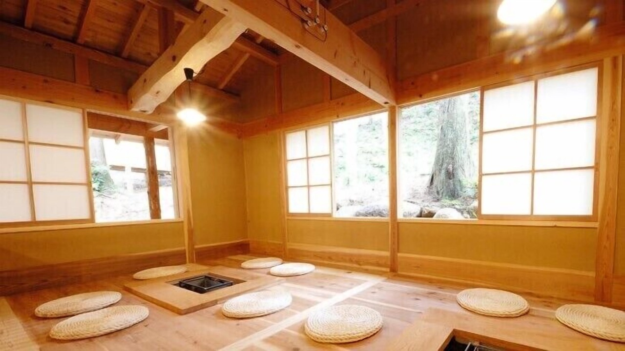 Photo of Others in Chigusa