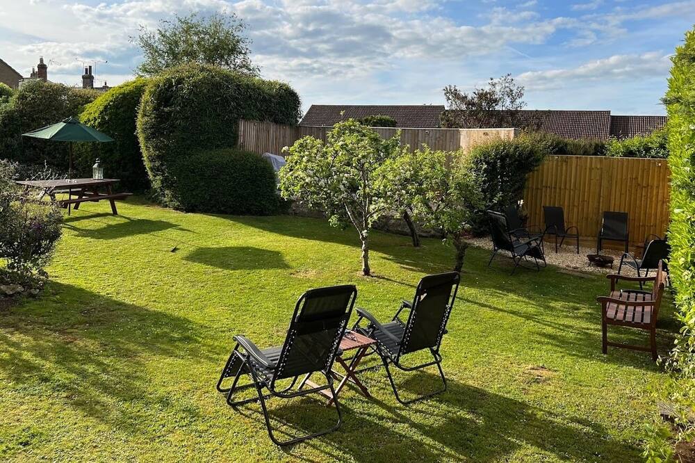 Photo of Outdoor in Crewkerne