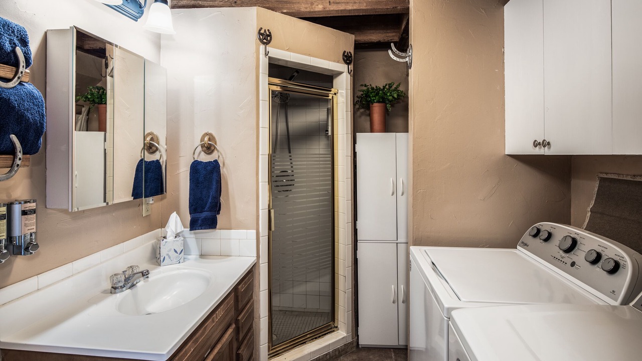 Photo of Bathroom in Ruidoso