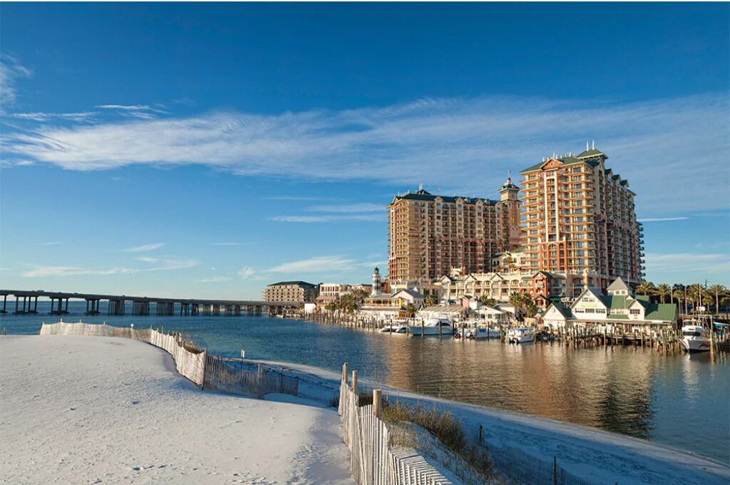 Photo of Others in Destin