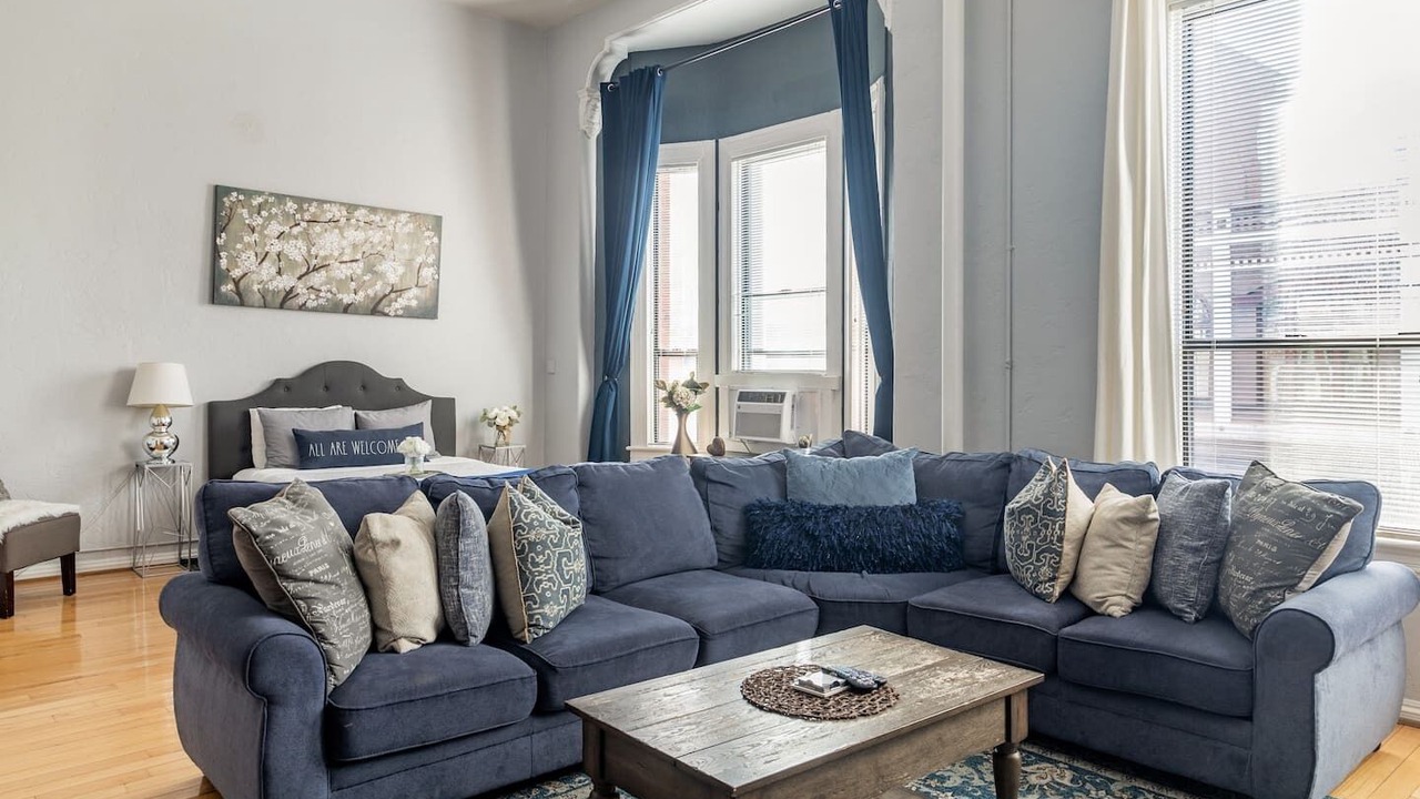 Photo of Bedroom in Gaslamp Quarter
