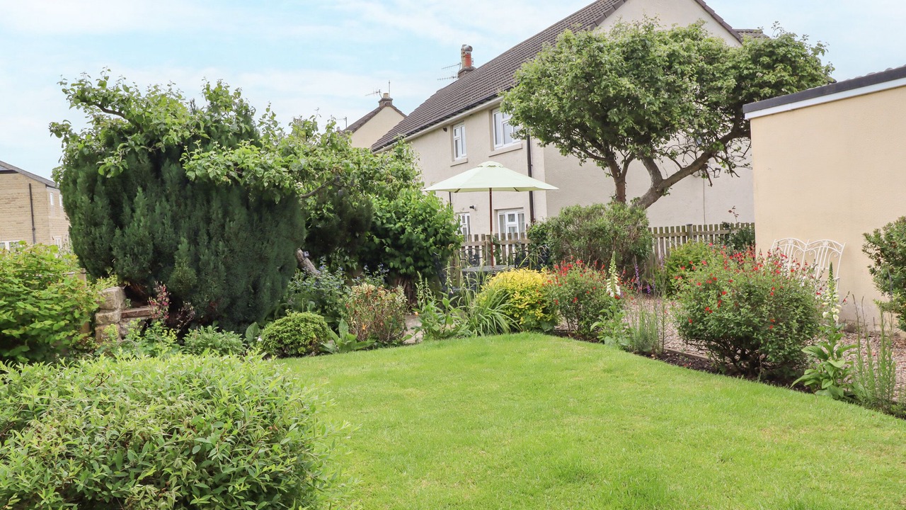 Photo of Outdoor in Pool-in-Wharfedale