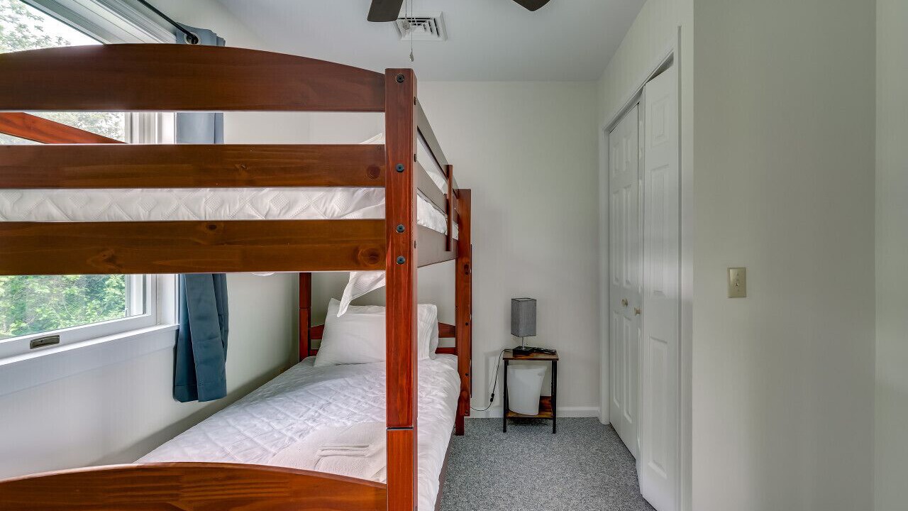 Photo of Bedroom in Frontenac