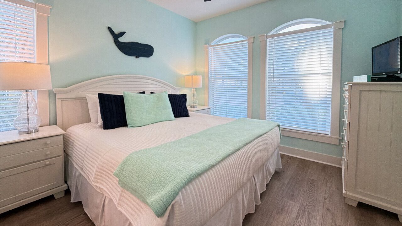 Photo of Bedroom in Seacrest Beach