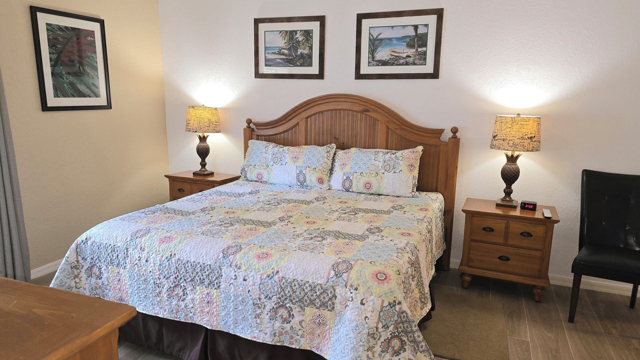 Photo of Bedroom in Bahama Bay