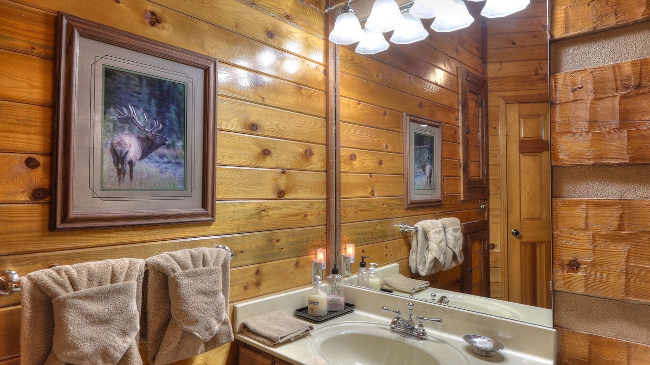 Photo of Bathroom in Gatlinburg