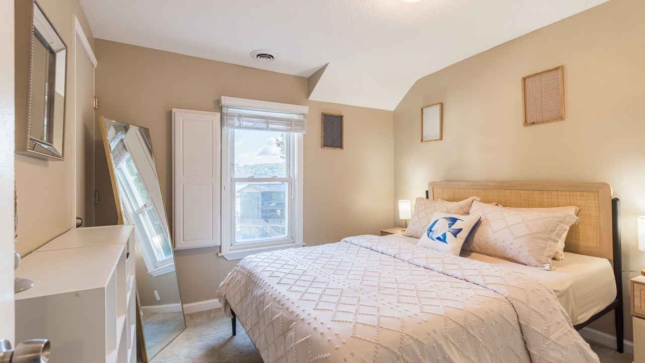 Photo of Bedroom in East Irondequoit
