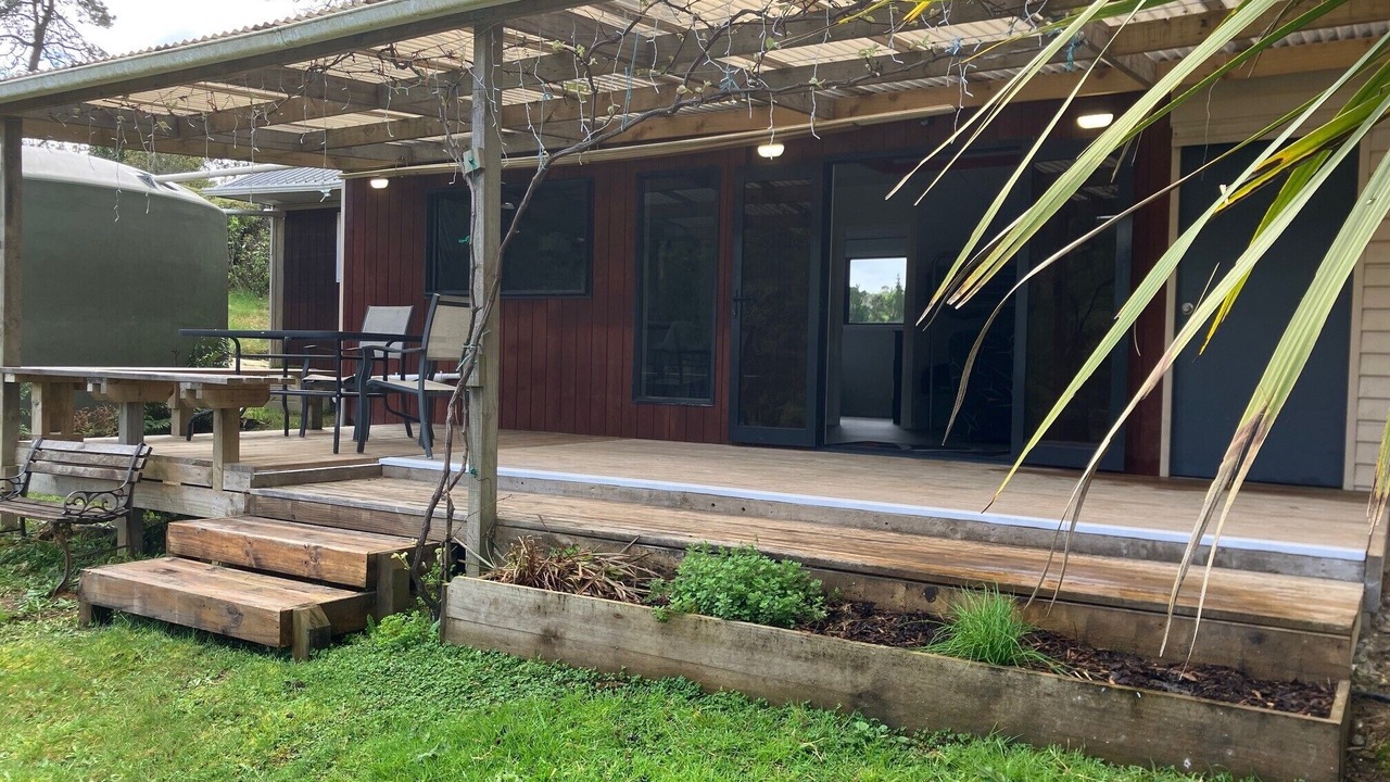Photo of Outdoor in Omanawa